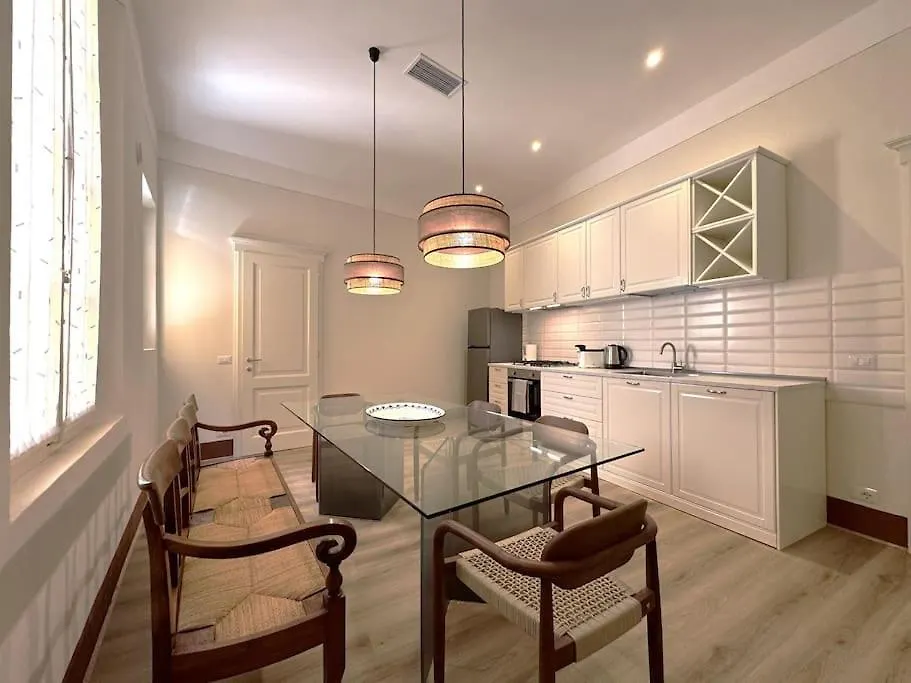 Le Logge-La Capitana Apartman Siena