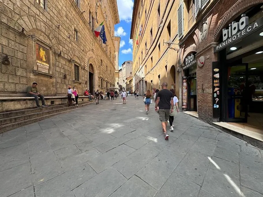 Le Logge-La Capitana Apartman Siena
